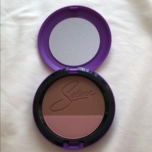 MAC Cosmetics Makeup - NEW MAC x SELENA Powder Blush duo in Techno Cumbia MAC Cosmetics Makeup - NEW MAC x SELENA Powder Blush duo in Techno Cumbia